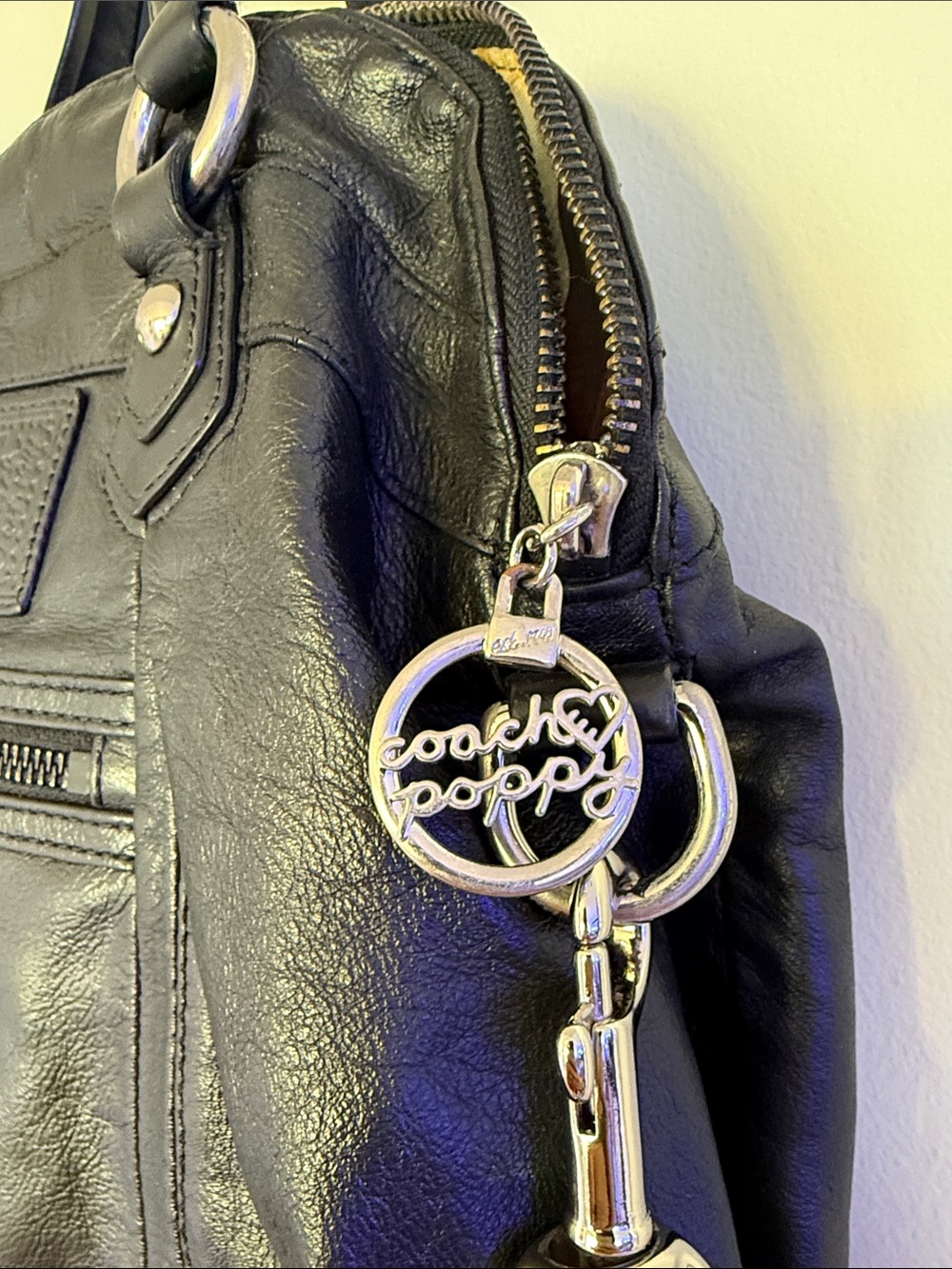 Coach Poppy Black Leather Shoulder Bag M1069-16283 Heart Charm - Picture 3 of 7
